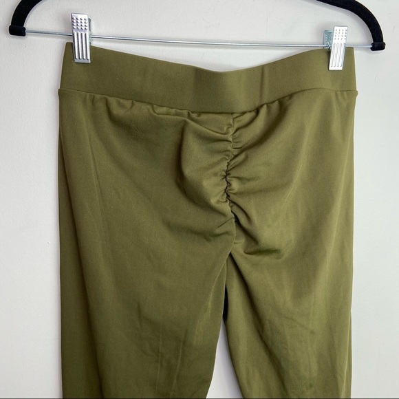 Green scrunchy butt womens‎ size large - Picture 3 of 8